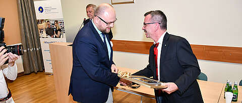 Als erster Nicht-Pole erhielt Professor Helmut Flachenecker die Medaille des Marschalls der Woiwodschaft Kujawien-Pommern. 