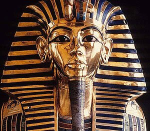 Hier wäre die Goldmaske des Tutanchamun zu sehen.